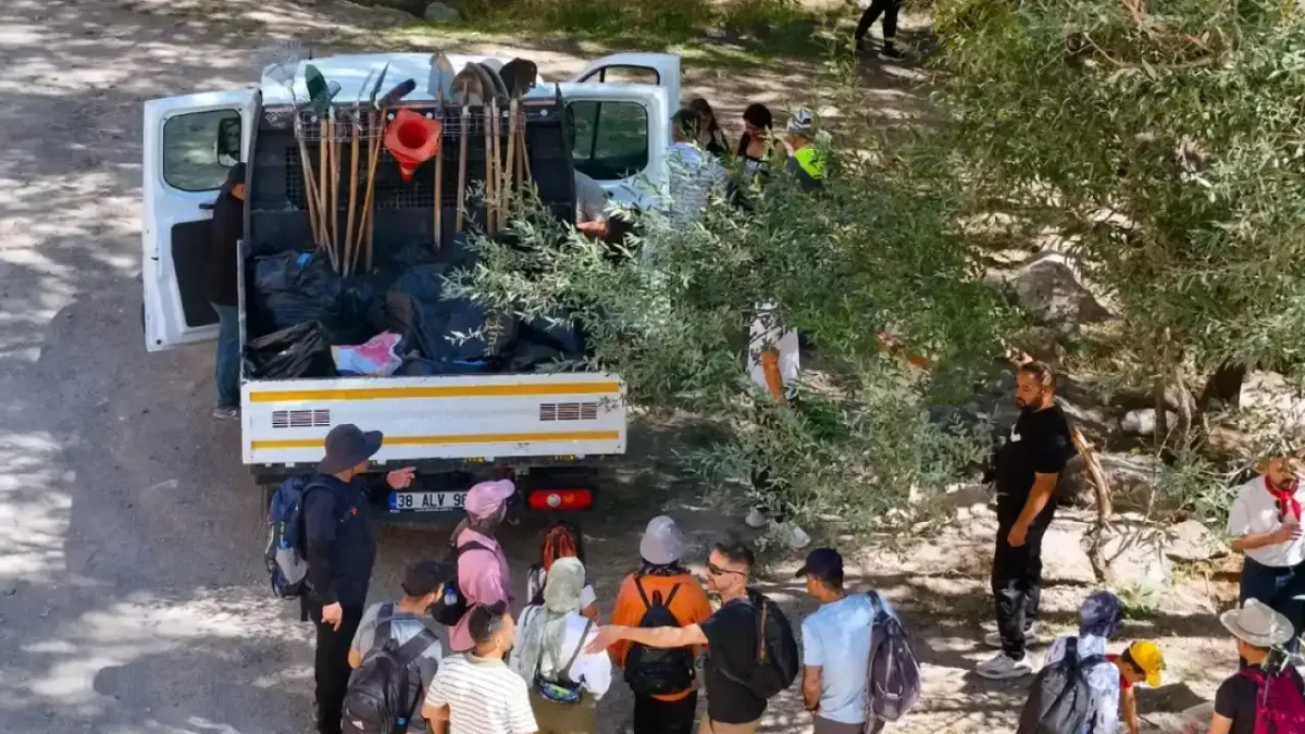 Kayseri Kırlangıç Vadisi’nde çevre ve spor buluşması