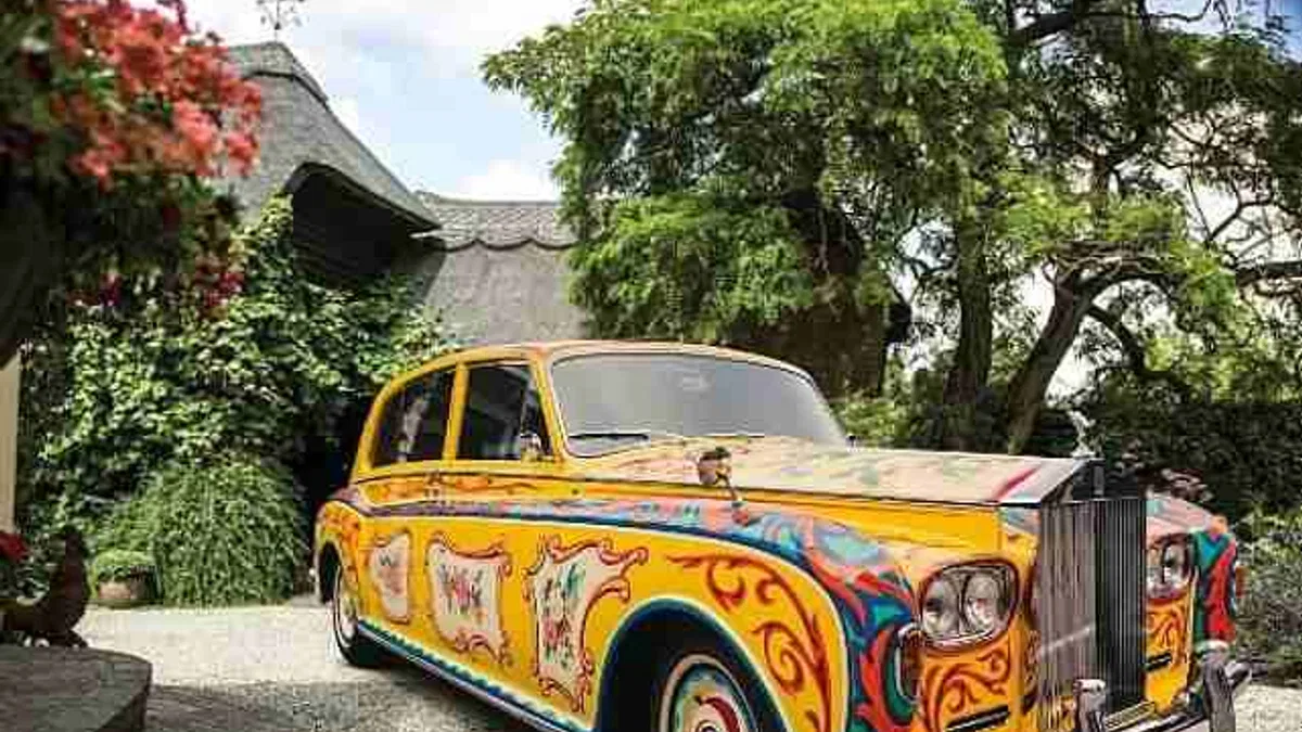 Rolls-Royce Phantom 100 yaşında!