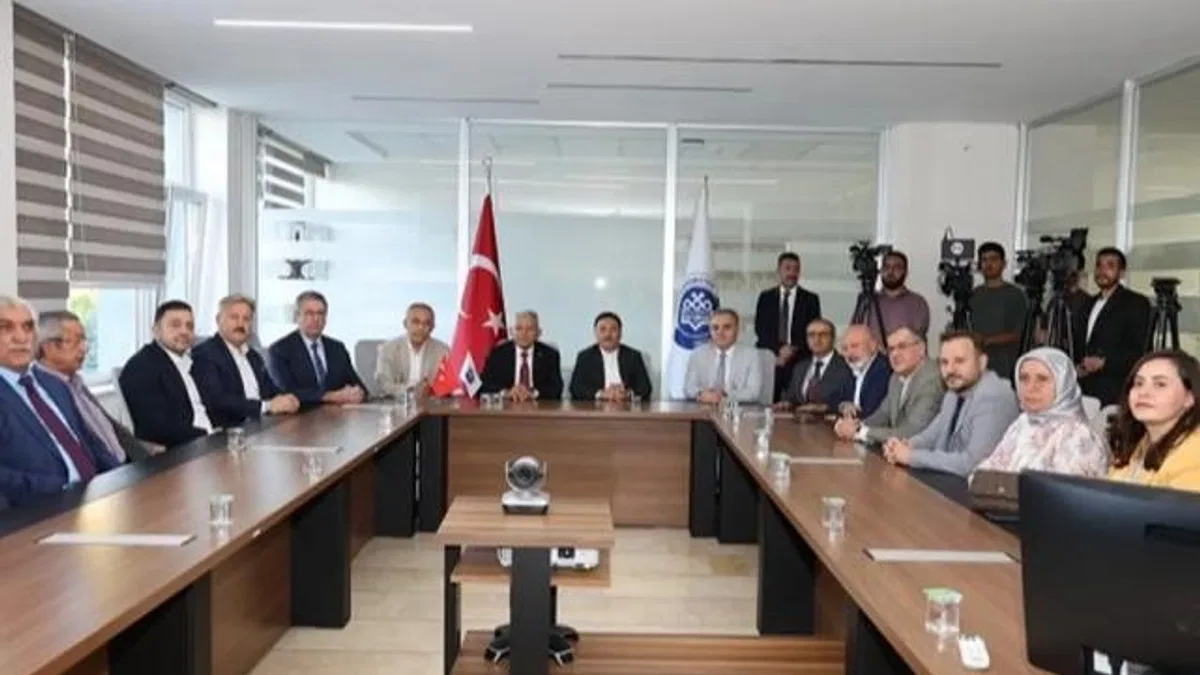 ERÜ’de yenilenen bölümlere açılış