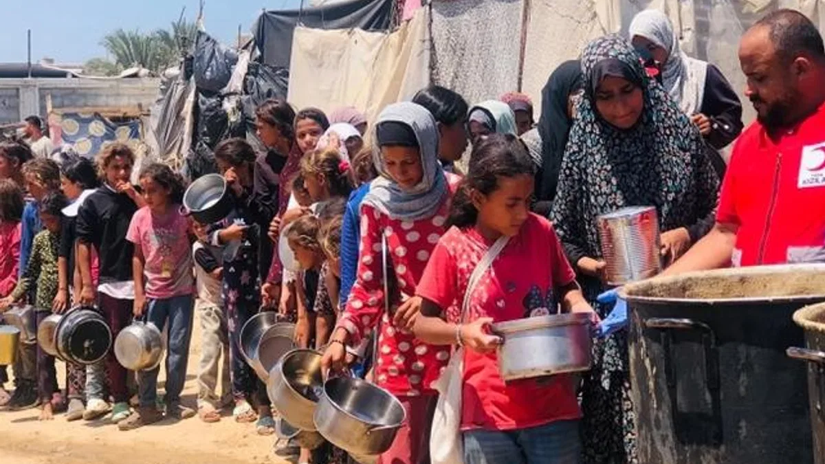 Türk Kızılay’dan kıtlığın eşiğindeki Gazze’ye gıda desteği