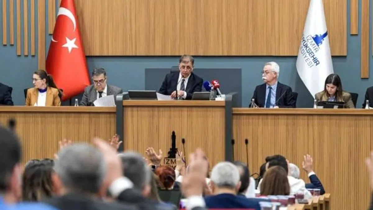 İzmir’de Başkan Tugay’dan kredi tepkisi!