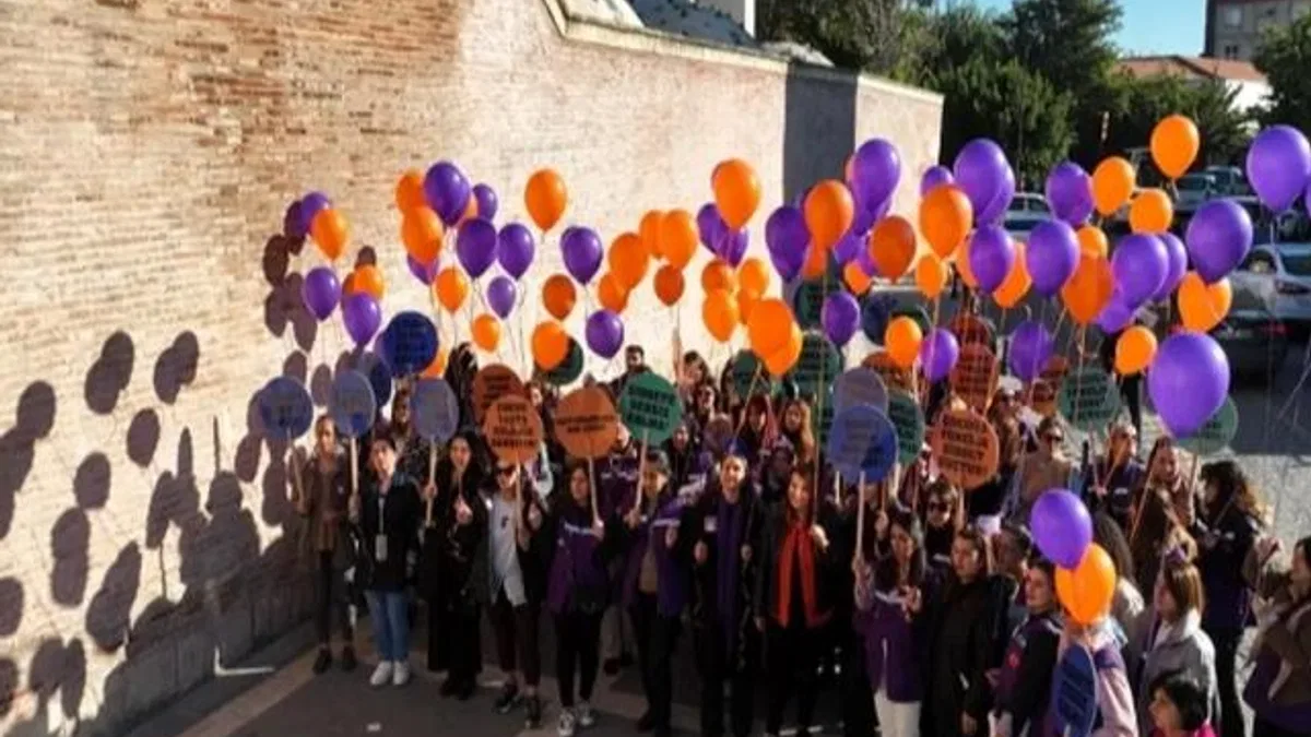 Adana Büyükşehir toplumu bilinçlendiriyor