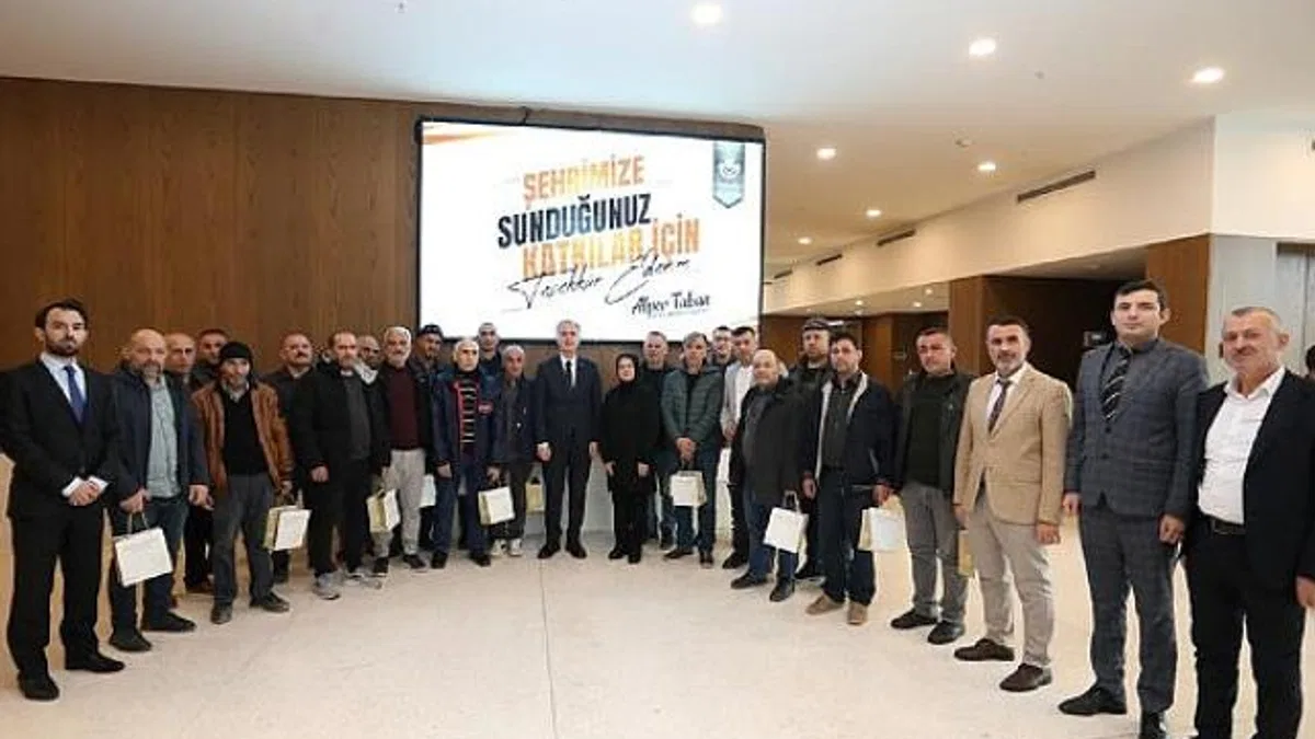 İnegöl Belediyesi’nden Emekli Olan Personellere Vefa