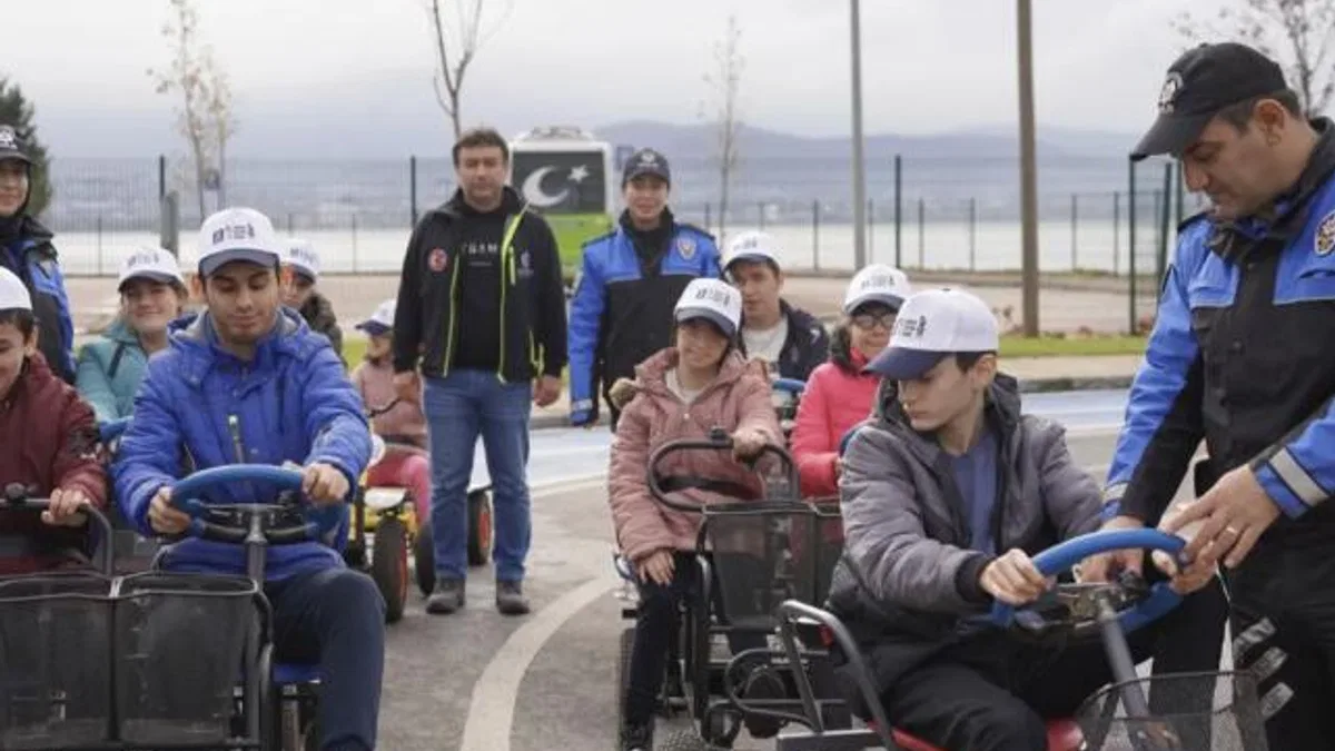 Kocaeli Trafik Parkı’nda eğitim ve eğlence bir arada