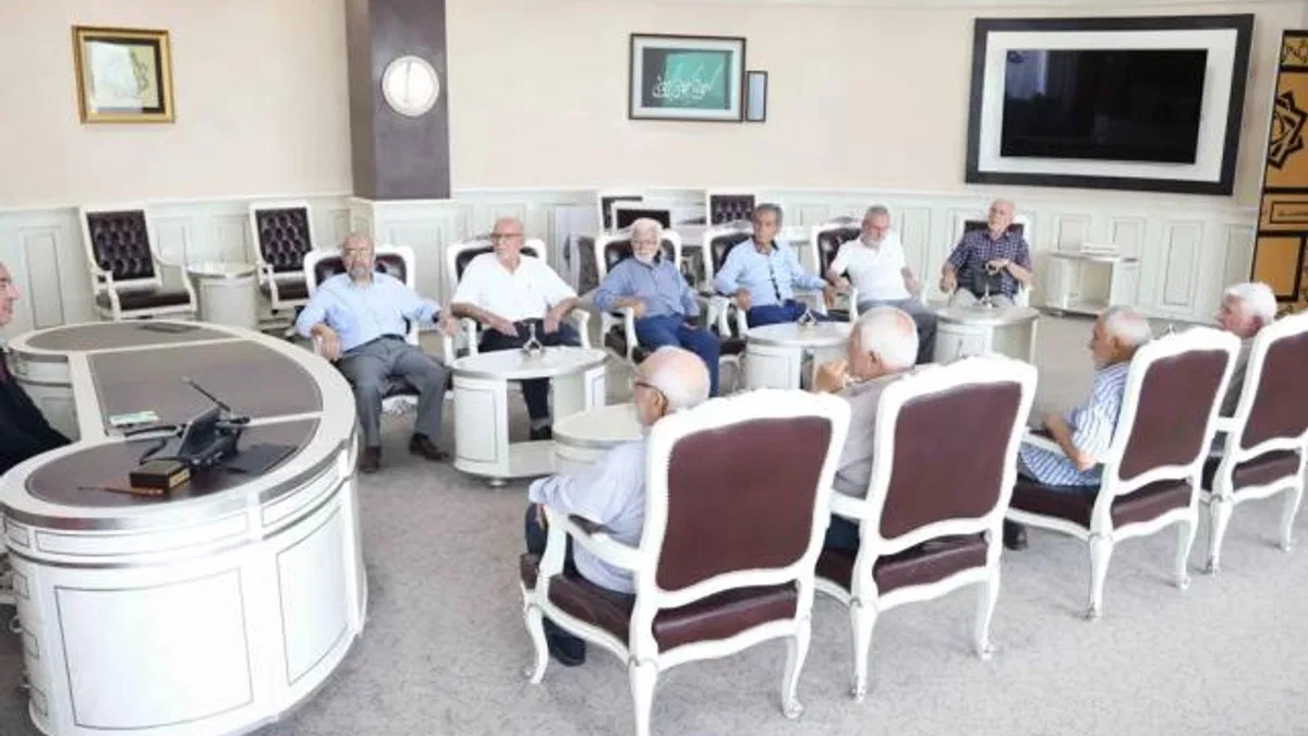 Konya Meram’da Başkan Kavuş, gönülleri fethediyor