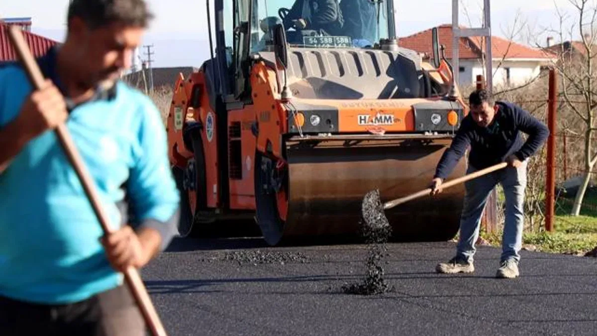 Sakarya Söğütlü’nün kırsalındaki iki mahallede asfalt hamlesi
