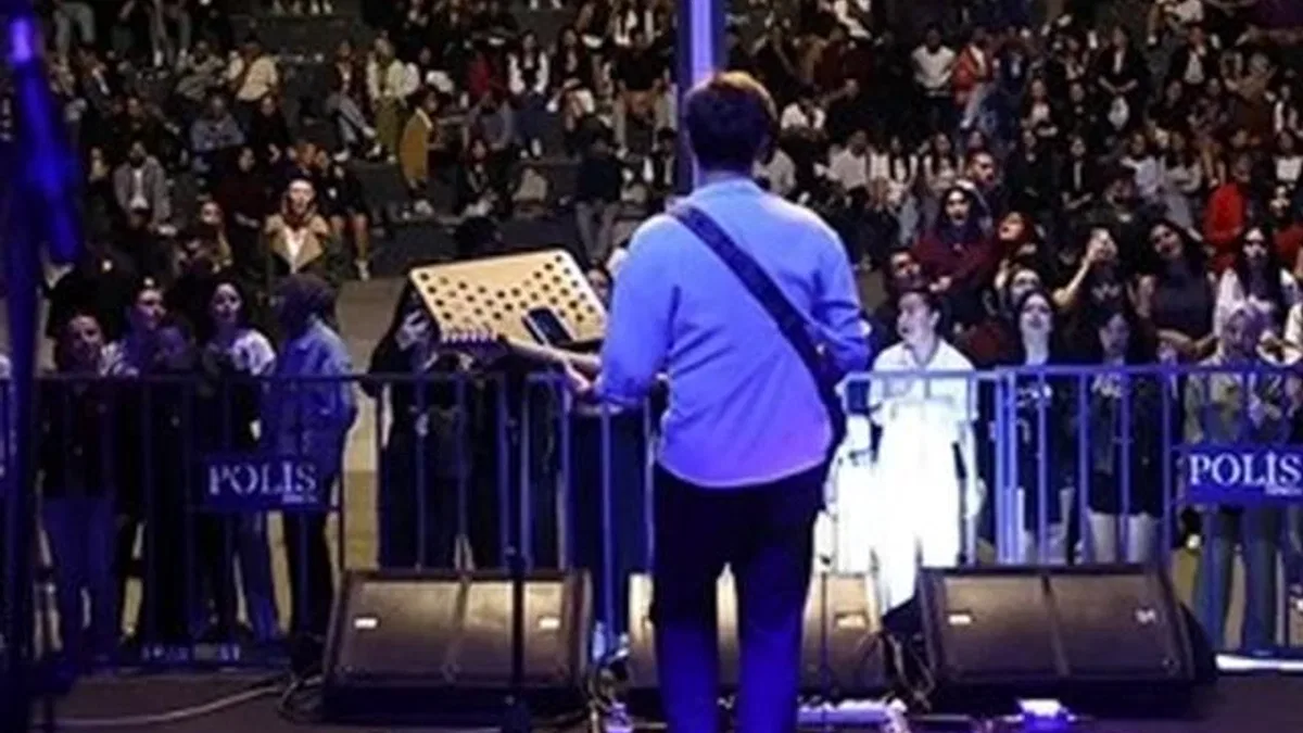Denizli’de gençlik konserleri ile bayram coşkusu
