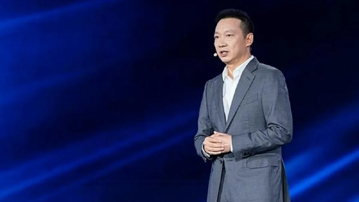HONOR, Çin’de Dünyanın İlk Kendini Geliştiren Yapay Zekâ Ajanı İşletim Sistemi MagicOS 10’u Tanıttı