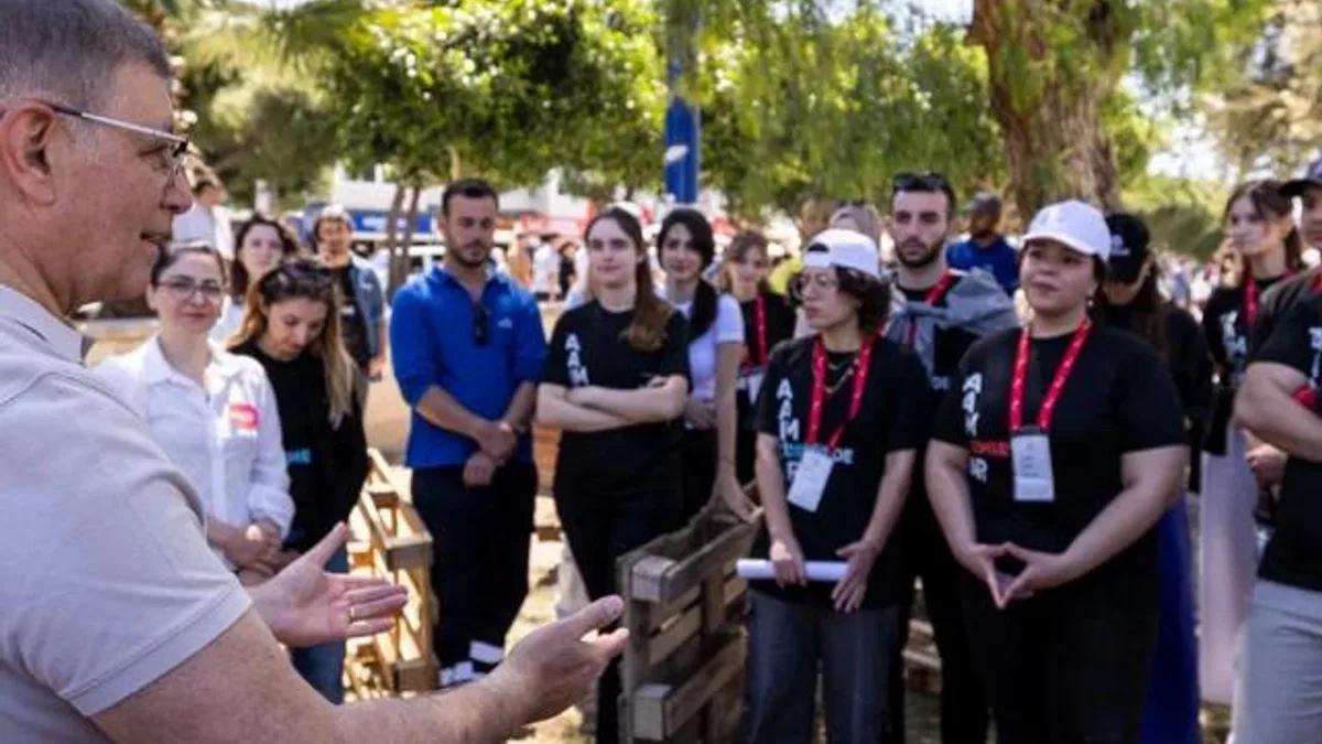 Genç tasarımcılar İzmir’i güzelleştiriyor