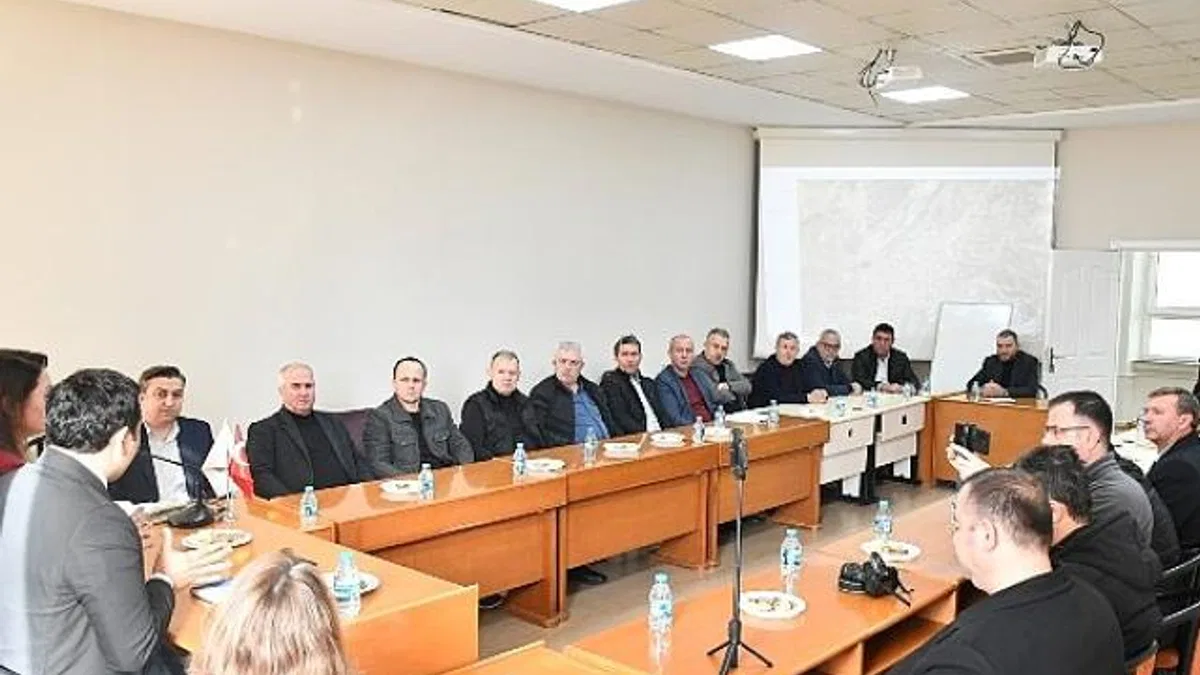 İlçemizi Ortak Akılla Yönetmeye Devam Ediyoruz