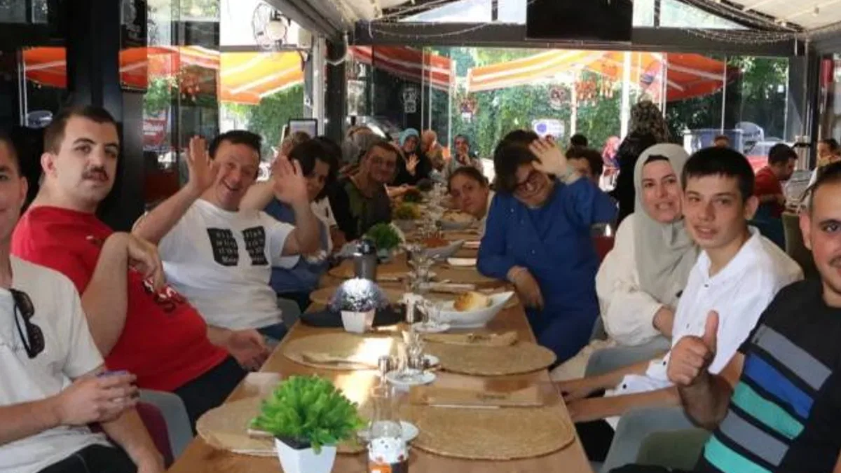 Engelsiz yaz atölyelerinde sıcak buluşma