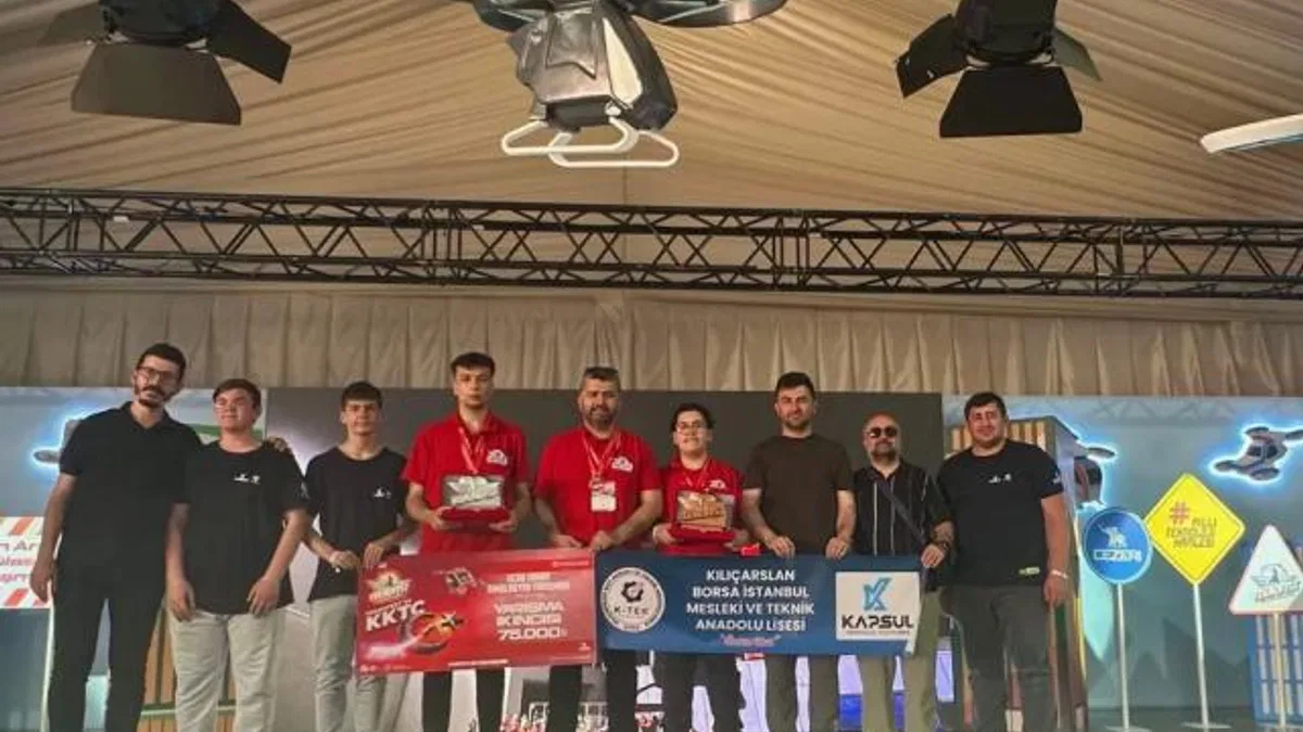 Kapsül’e KKTC’de çifte ödül