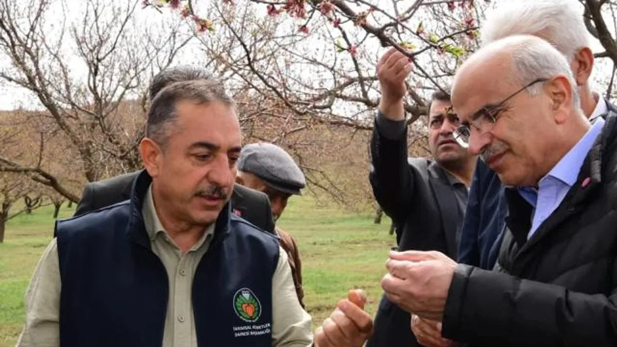 Malatya’da dolu felaketi sonrası yerinde tespit… Yaraları birlikte saracağız