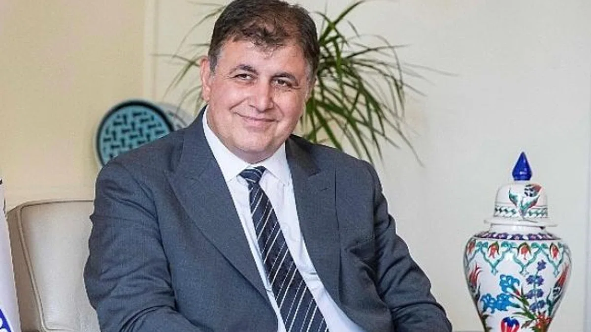 Başkan Tugay’dan açıklama ‘Güneş enerjisine de yenilenebilir enerji üretimine de elbette karşı değilim’