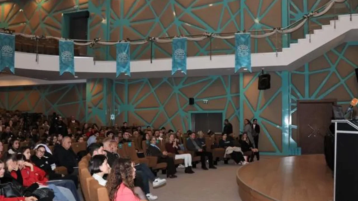 Bursa Nilüfer’de ‘Sporcu Sağlığı’ ele alındı