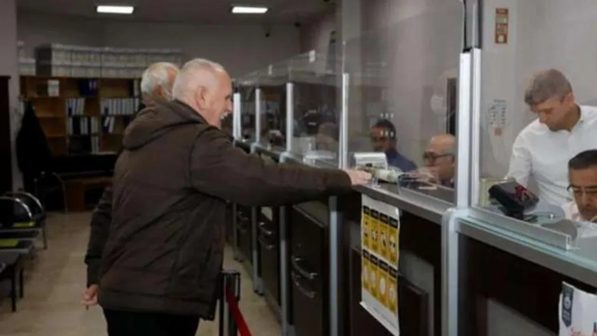İzmit Belediyesi vezneleri hafta sonu açık olacak