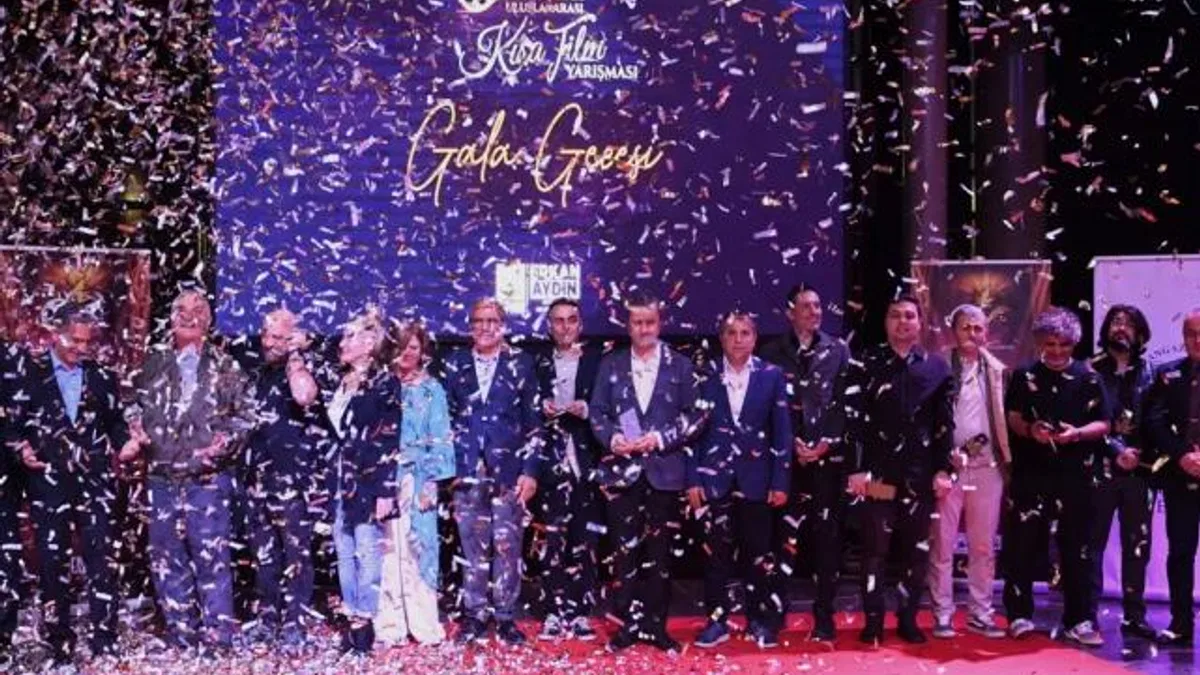 Bursa’da ‘Altın Çınar Kısa Film Yarışması’nda ödüller sahiplerini buldu