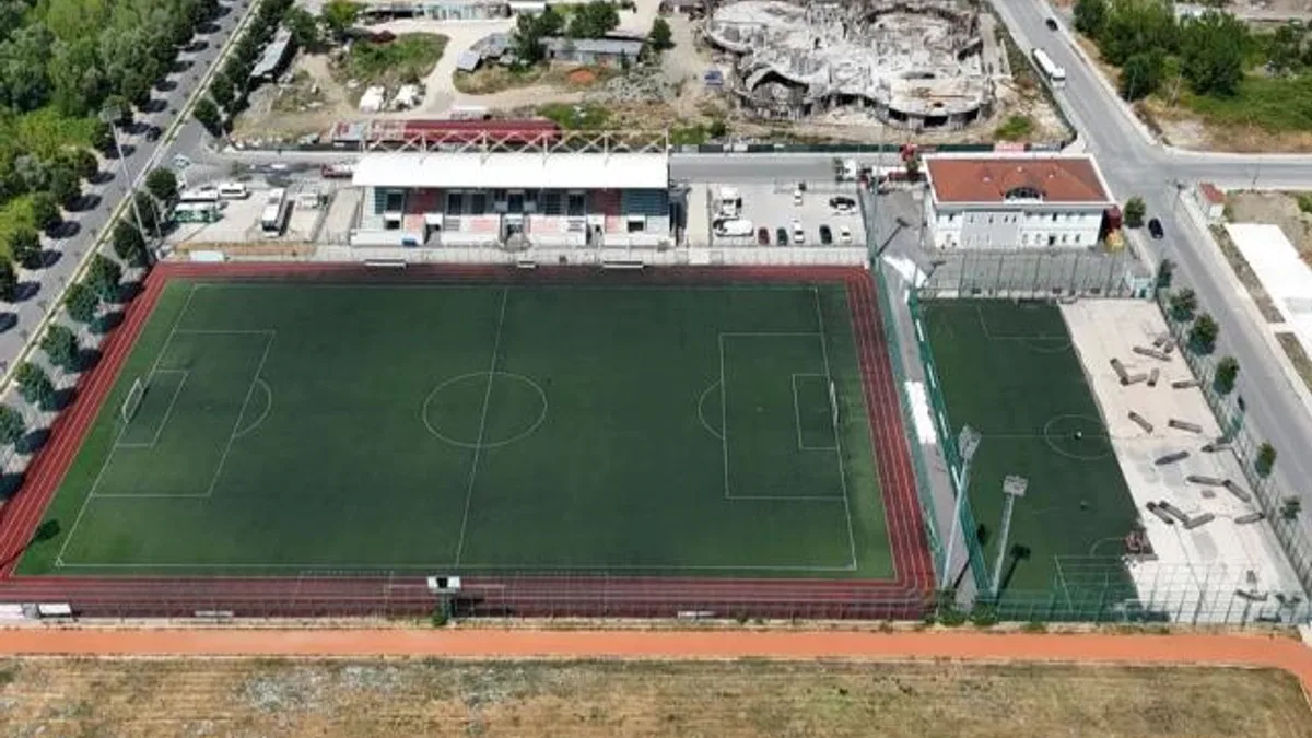 Sakarya’nın en büyük futbol tesisi yenileniyor