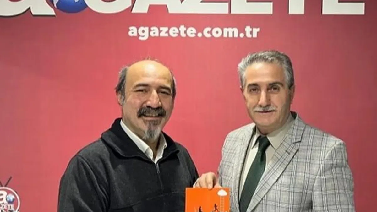 Bursalı yazardan Sıra Dışı eser