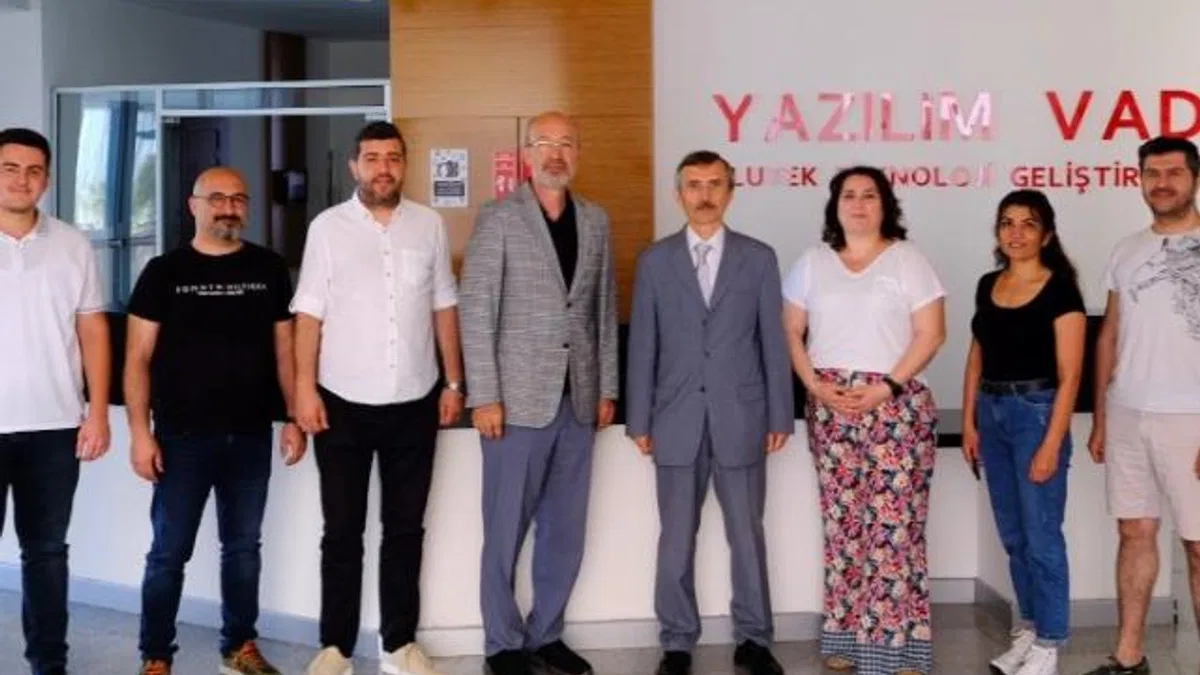 BİSİAD yönetiminden ULUTEK’e ziyaret