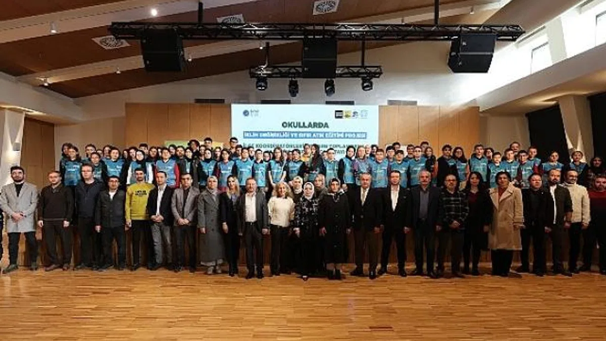 “İklim Değişikliği ve Sıfır Atık Eğitimi Projesi” Kapsamında İklim Timi Sıfır Atık Çalıştayı Düzenlendi