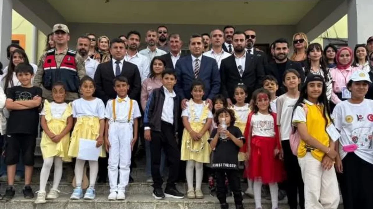 Batman Kozluk’ta TÜBİTAK 4006 Bilim Fuarı’na yoğun ilgi