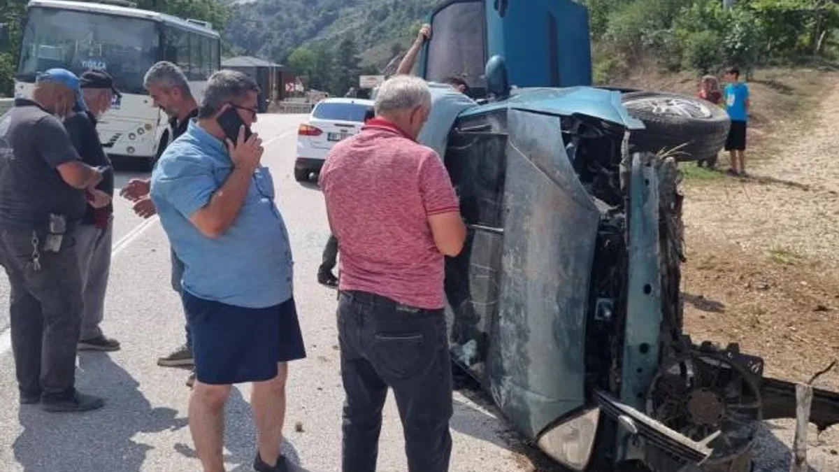 Düzce’de trafik kazası: 3 yaralı