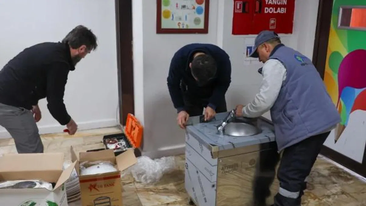 İstanbul Bakırköy Belediyesi’nden devlet okullarına su arıtma desteği