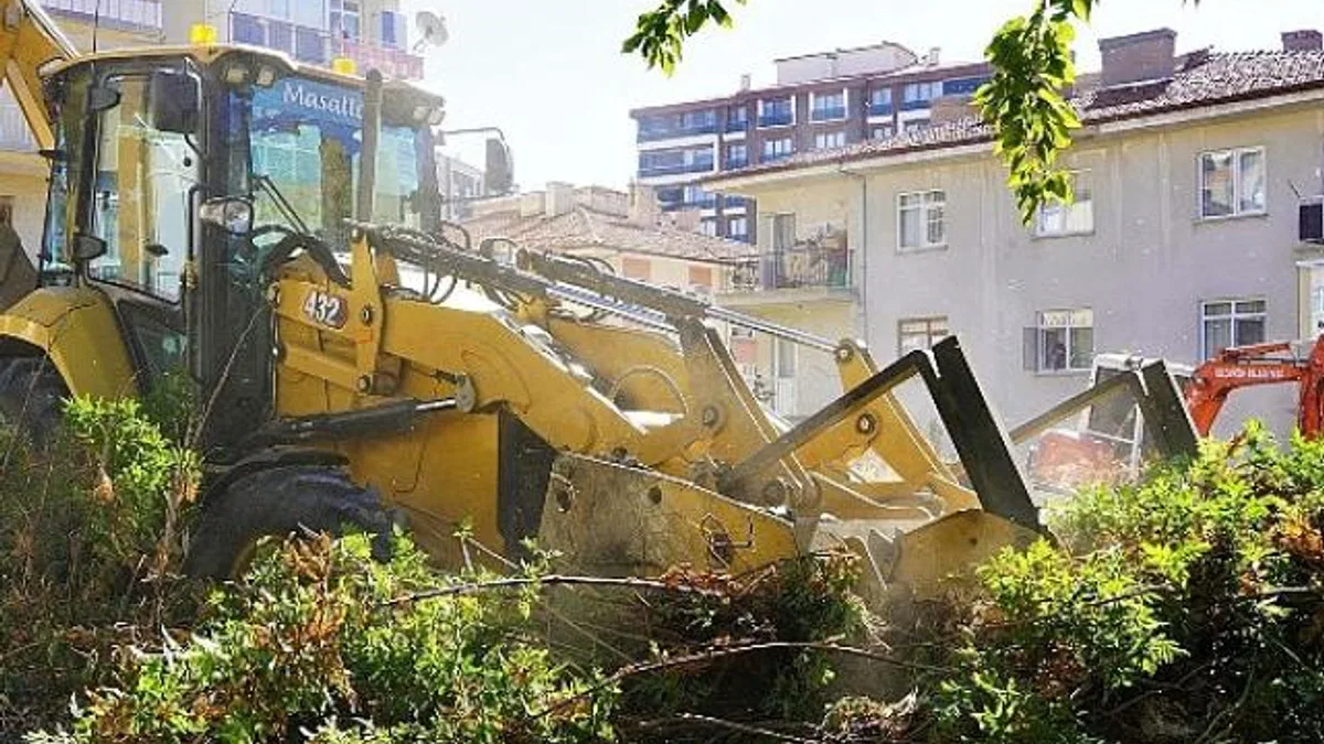 Keçiören’de mıntıka temizliği.