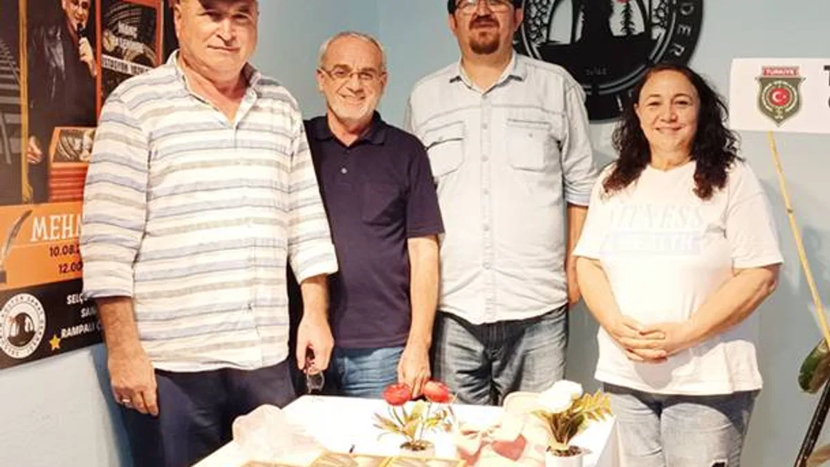 Yazar Mehmet Ceviz, Selçukya’da okurlarıyla buluştu