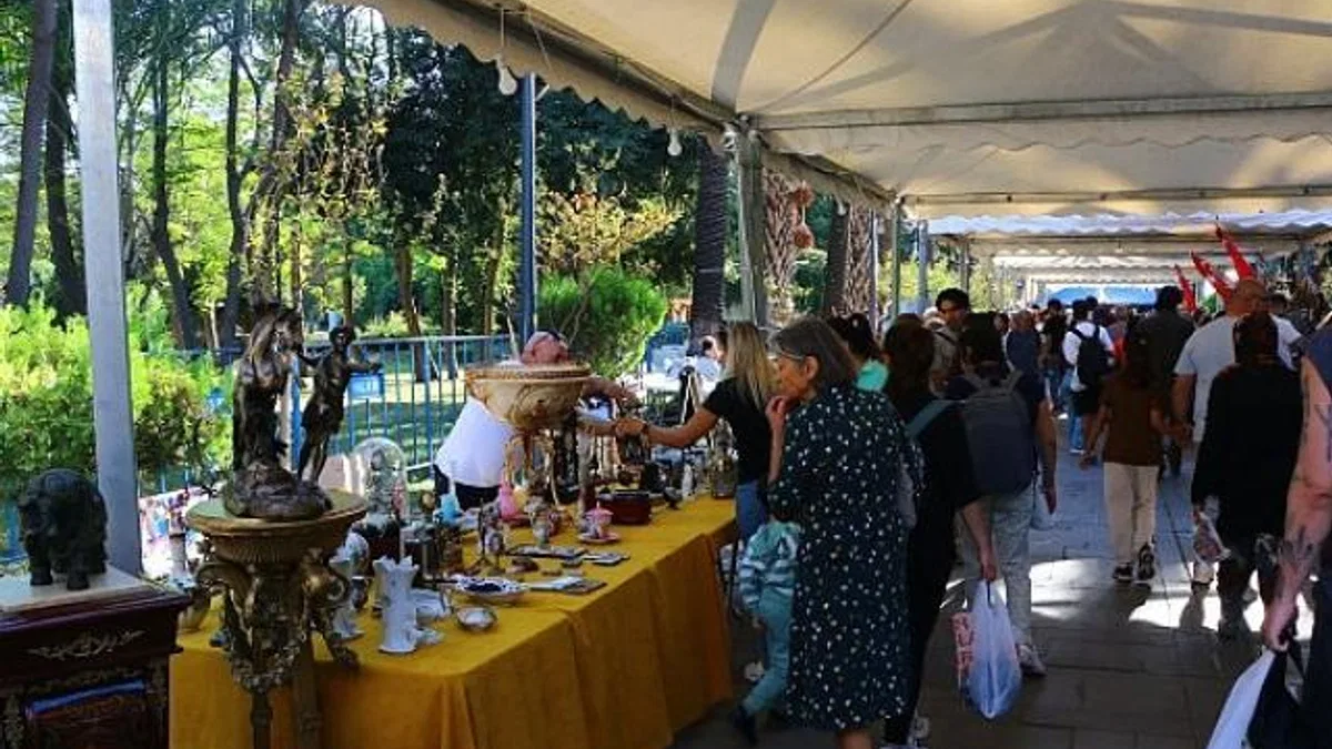 Binbir çeşit antika bu festivalde