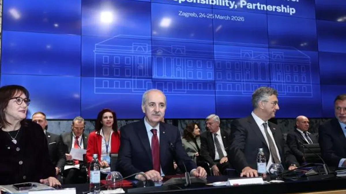 Kurtulmuş: Türkiye, Üç Deniz Girişimi ile iş birliğini derinleştirmekte kararlı