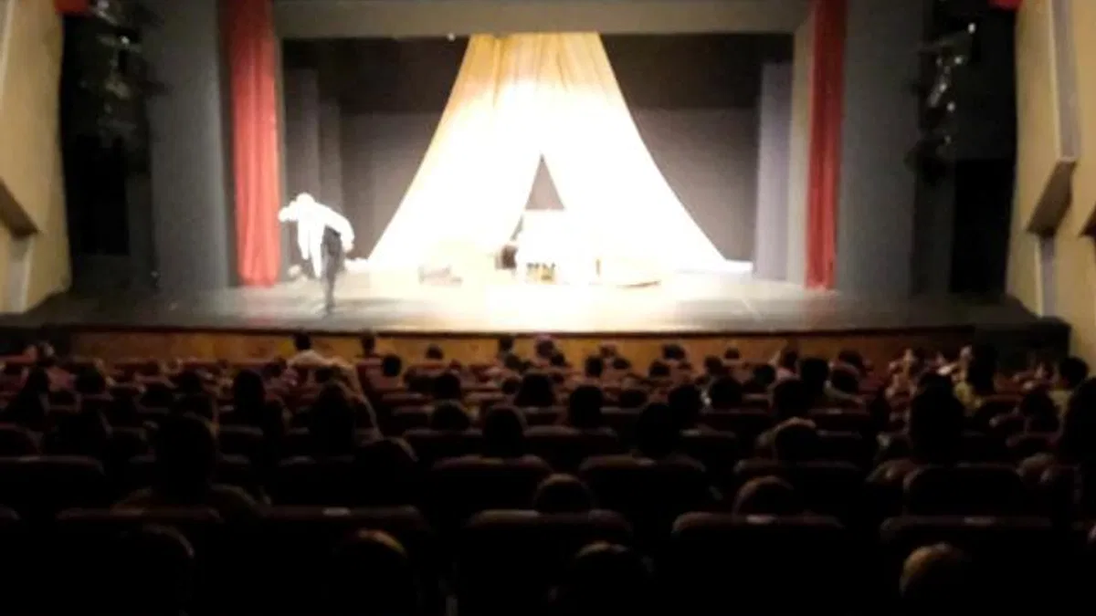 “Dünyanın Eski Zamanlarında” çocuk oyunu minik seyircilerle buluşuyor!