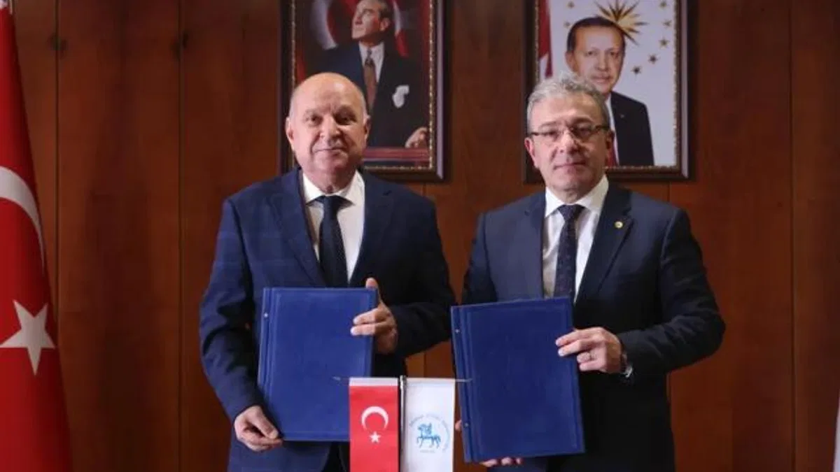 Dokuz Eylül, İŞKUR Gençlik’in ilk paydaşı oldu