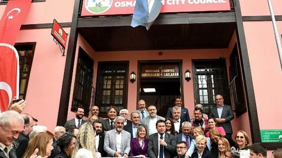 Osmangazi Kent Konseyi yeni binasında