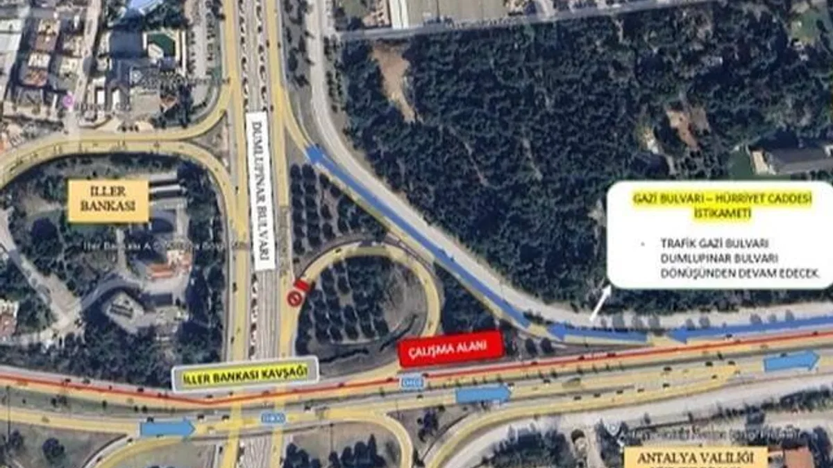 Antalya Büyükşehir Belediyesi’nin asfalt çalışmaları sürüyor