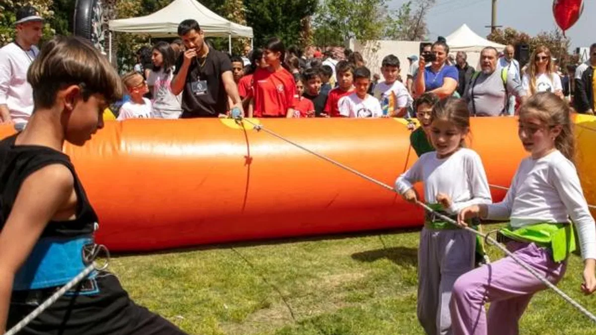 İzmir Güzelbahçe’de çocuklardan büyük ilgi