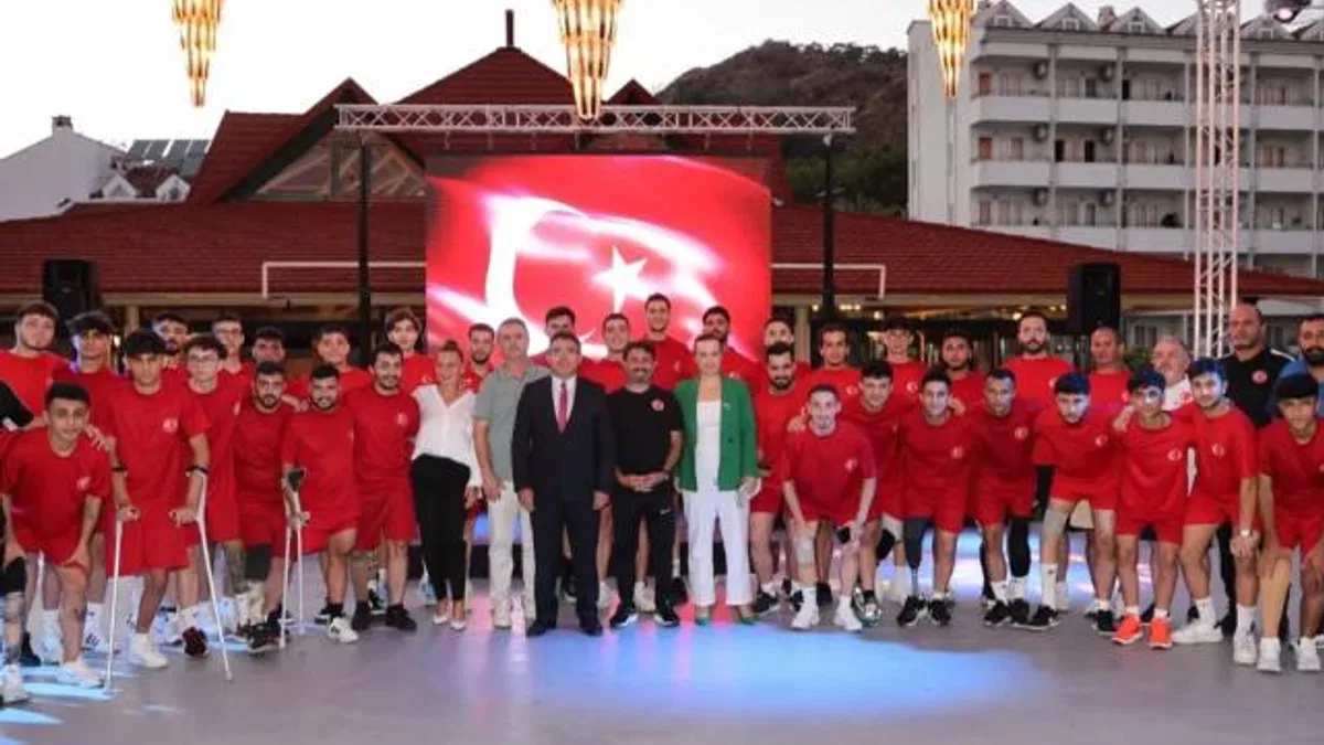 Ampute A Milli Takıma Marmaris’te Sevilay Öztürk sürprizi
