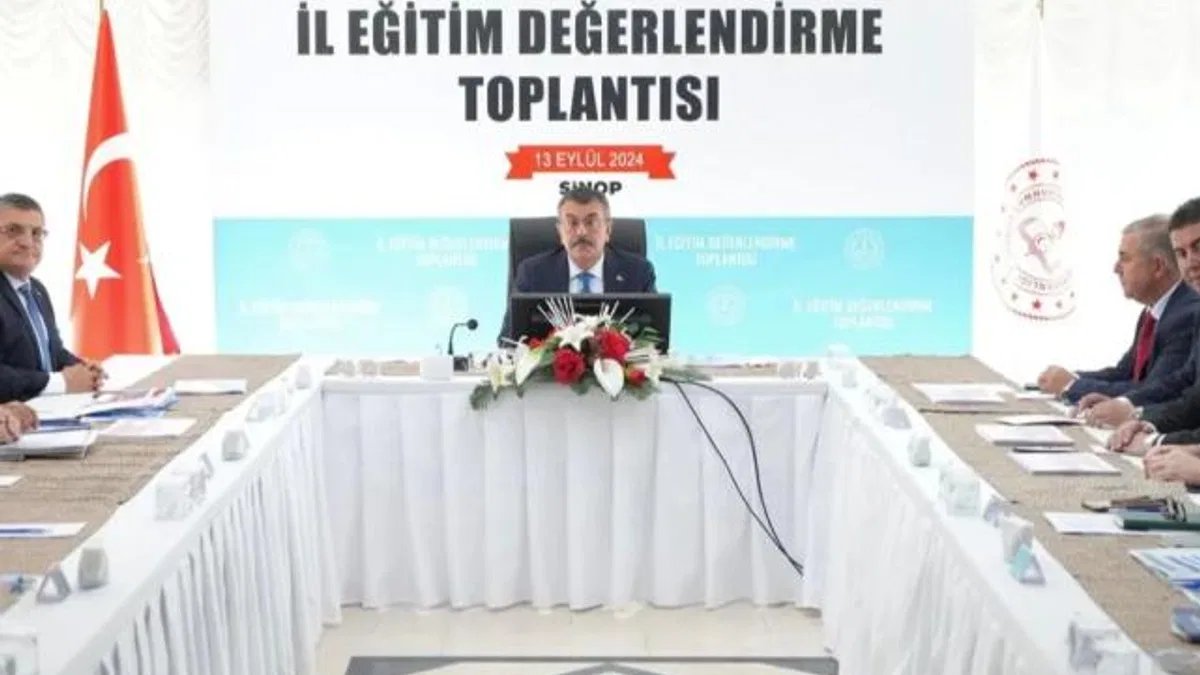 Bakan Tekin, eğitimi Sinop’ta değerlendirdi