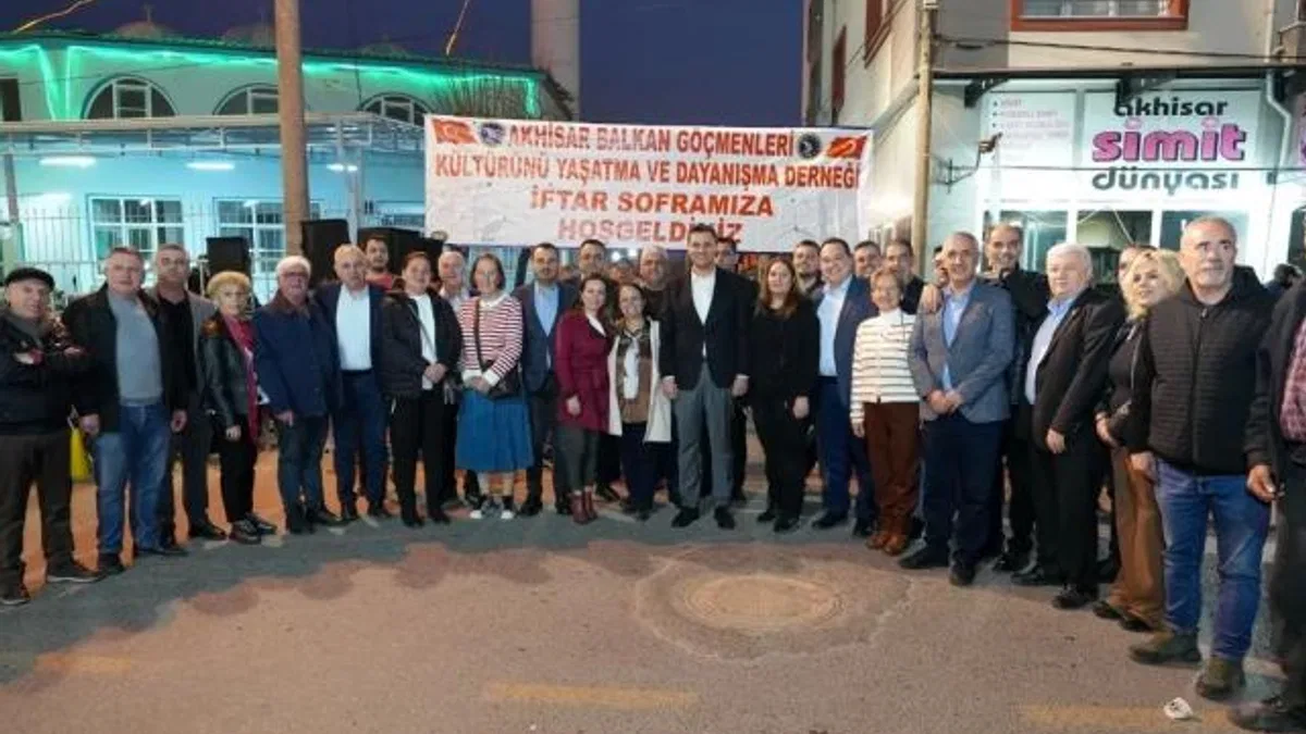 Manisa’da Başkan Zeyrek Balkan Göçmenleri ile buluştu