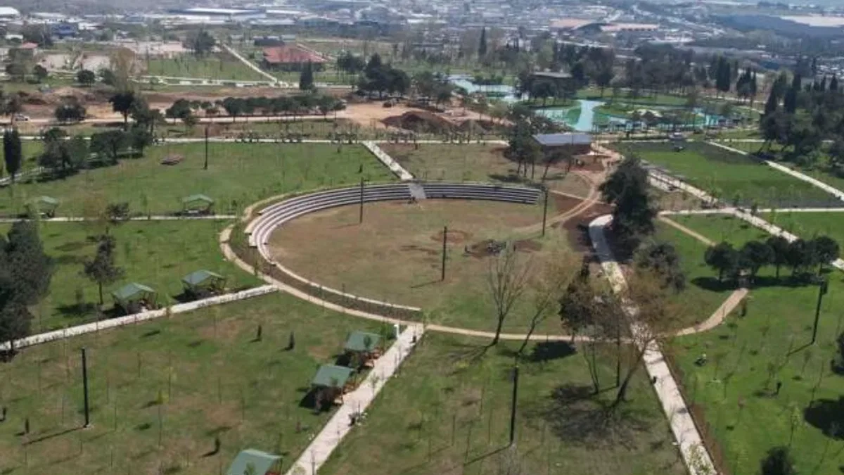 Kocaeli’de Gebze Millet Bahçesi son sürat ilerliyor