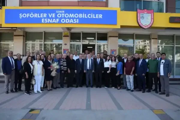 İzmir esnafı ağır ekonomik buhran yaşıyor