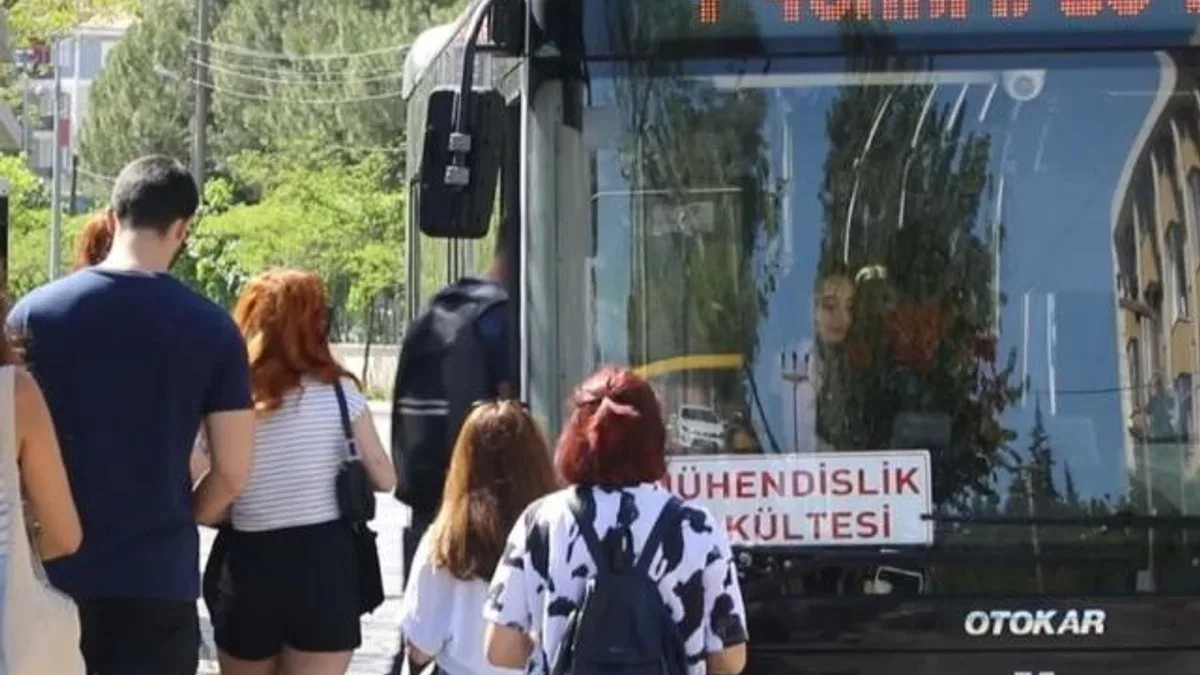 Öğrencilere ulaşım 1 lira oldu