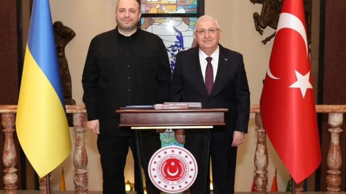Milli Savunma Bakanı Güler, Ukraynalı mevkidaşı Umerov ile görüştü