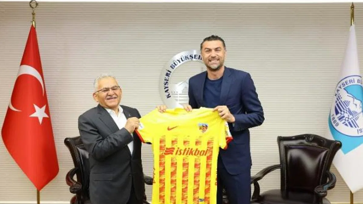 Burak Yılmaz’dan Memduh Büyükkılıç’a ziyaret