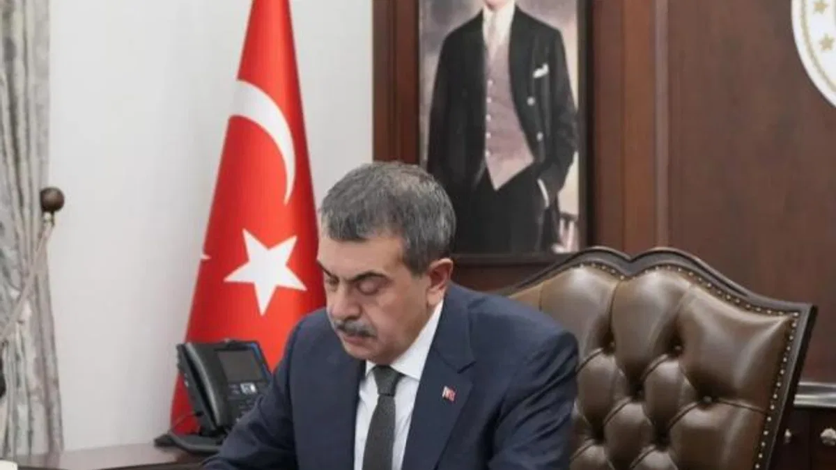 Bakan Tekin’den öğretmenlere üç ayrı mektup