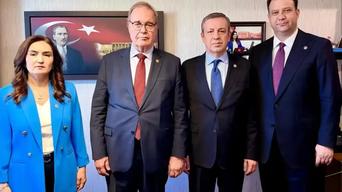 CHP Grubu da çerçeve yasa teklifini imzaladı