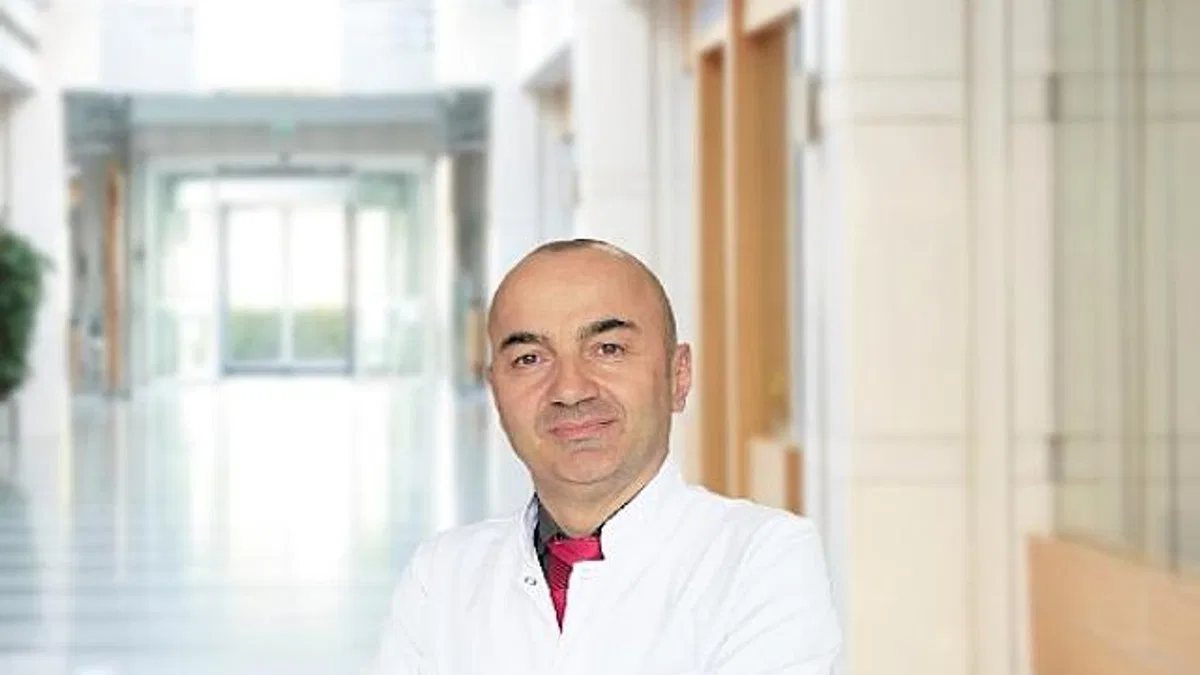 Uzun süre ekrana bakmak göz kuruluğu sebebi