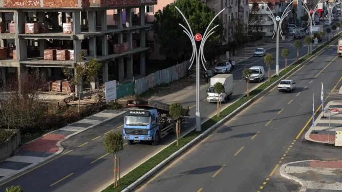 Sakarya Büyükşehir’den şehrin dört bir yanına ‘yeşil’ dokunuş!