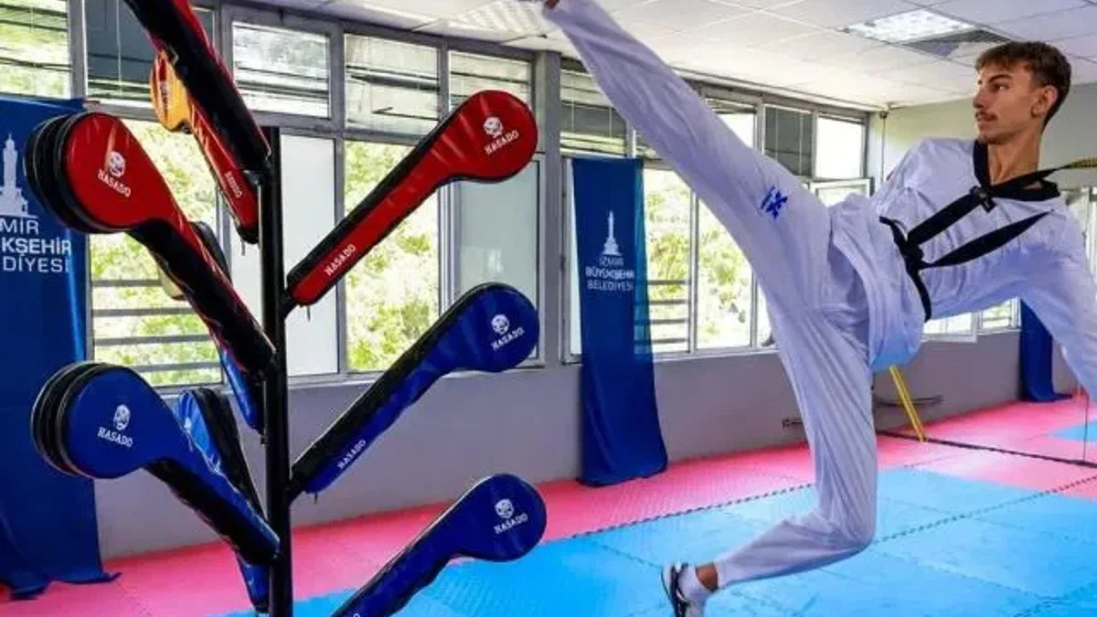 İzmir’de mahalle salonundan Avrupa arenasına… 19 yaşında 35 madalya sahibi